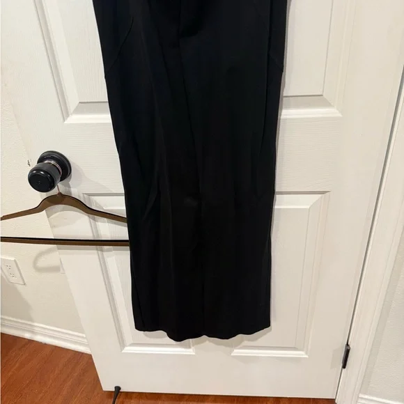 Showpo Black Strapless Dress with Slit and Sweetheart neckline - Picture 7 of 8